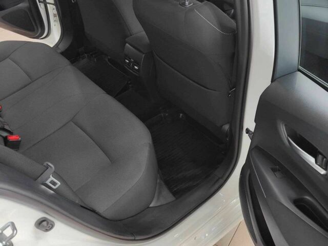 Белый Тойота Королла, объемом двигателя 1.6 л и пробегом 75 тыс. км за 18500 $, фото 8 на Automoto.ua