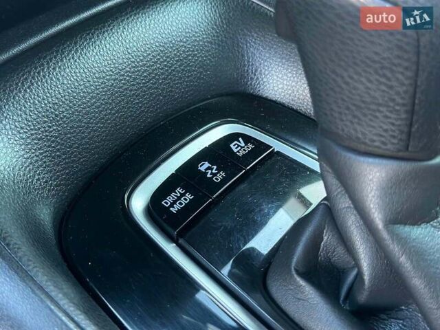 Белый Тойота Королла, объемом двигателя 1.8 л и пробегом 169 тыс. км за 20290 $, фото 17 на Automoto.ua