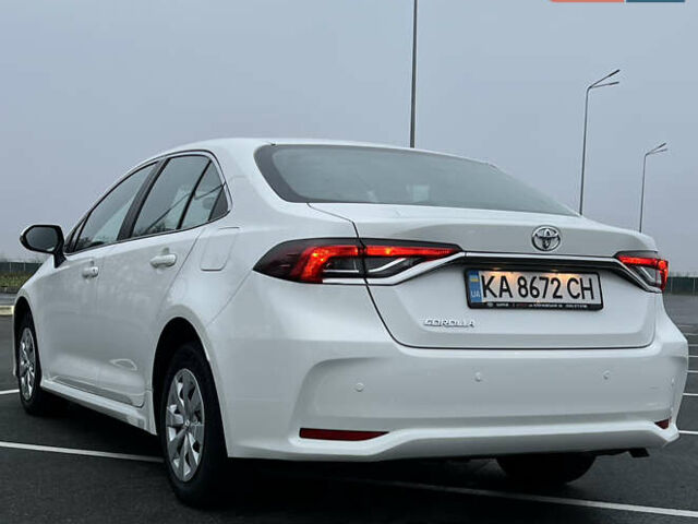 Білий Тойота Королла, об'ємом двигуна 1.6 л та пробігом 107 тис. км за 16500 $, фото 13 на Automoto.ua
