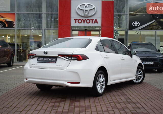 Белый Тойота Королла, объемом двигателя 1.8 л и пробегом 86 тыс. км за 21700 $, фото 16 на Automoto.ua