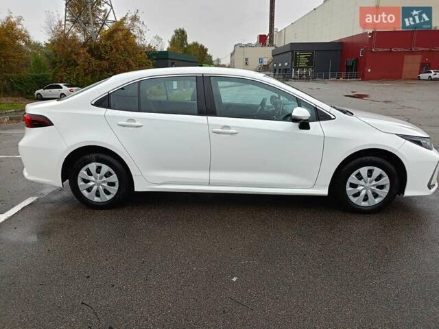 Белый Тойота Королла, объемом двигателя 1.6 л и пробегом 58 тыс. км за 17800 $, фото 6 на Automoto.ua