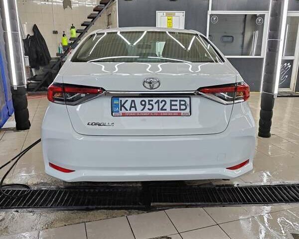 Тойота Королла 2021 в Одессе на Automoto.ua Белый Тойота Королла, объемом двигателя 1.6 л и пробегом 75 тыс. км за 19500 $, фото 1 на Automoto.ua