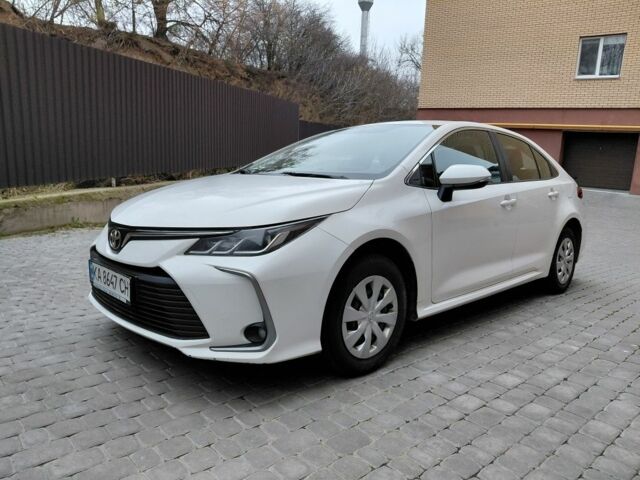 Белый Тойота Королла, объемом двигателя 1.6 л и пробегом 193 тыс. км за 15800 $, фото 1 на Automoto.ua