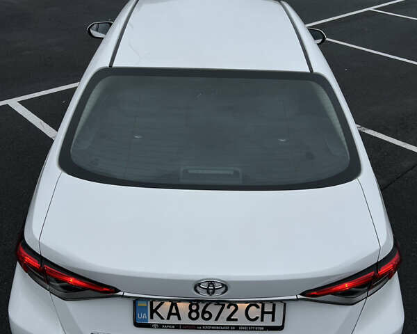Білий Тойота Королла, об'ємом двигуна 1.6 л та пробігом 107 тис. км за 16500 $, фото 9 на Automoto.ua