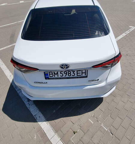 Белый Тойота Королла, объемом двигателя 1.8 л и пробегом 45 тыс. км за 26300 $, фото 3 на Automoto.ua