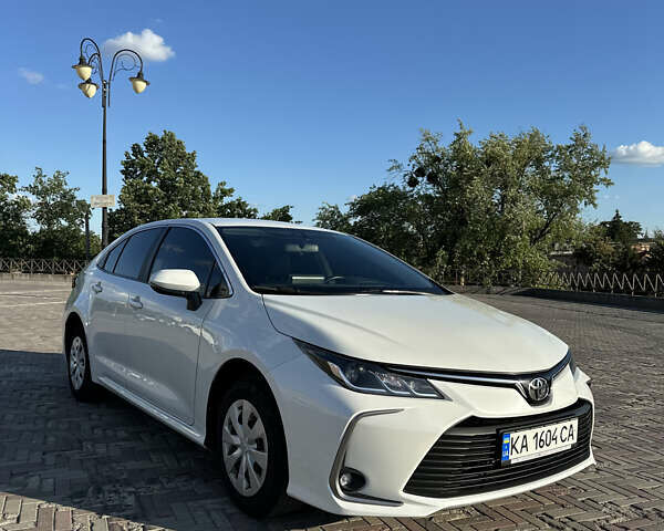 Белый Тойота Королла, объемом двигателя 1.6 л и пробегом 78 тыс. км за 16900 $, фото 2 на Automoto.ua