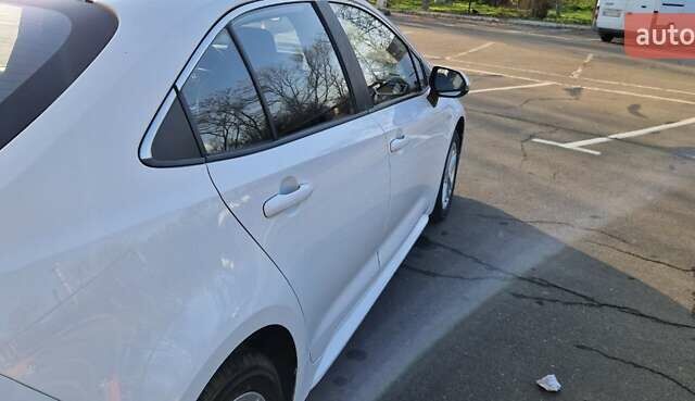 Белый Тойота Королла, объемом двигателя 1.8 л и пробегом 118 тыс. км за 18200 $, фото 31 на Automoto.ua