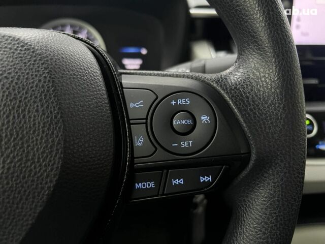 Белый Тойота Королла, объемом двигателя 1.8 л и пробегом 40 тыс. км за 16990 $, фото 15 на Automoto.ua