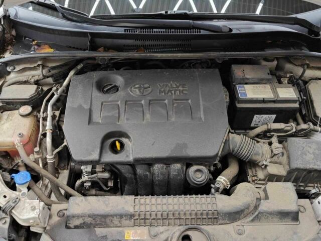 Белый Тойота Королла, объемом двигателя 1.6 л и пробегом 75 тыс. км за 18500 $, фото 10 на Automoto.ua