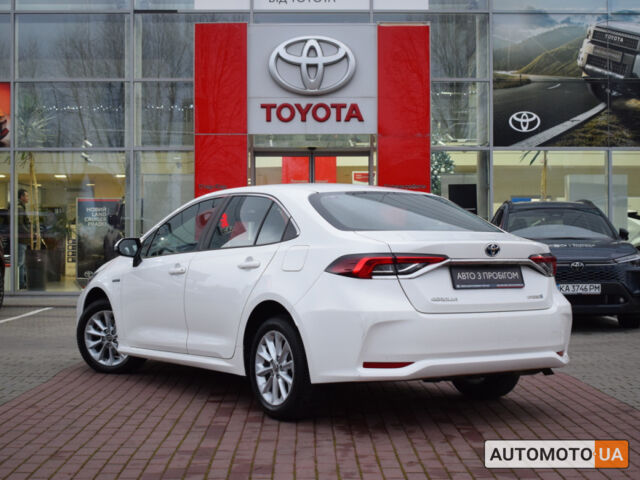 Белый Тойота Королла, объемом двигателя 1.8 л и пробегом 86 тыс. км за 21700 $, фото 1 на Automoto.ua