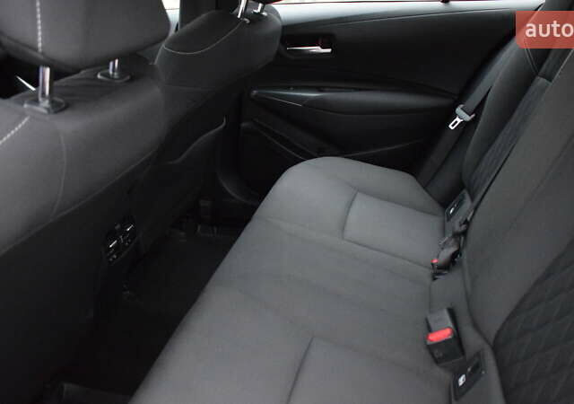 Белый Тойота Королла, объемом двигателя 1.8 л и пробегом 86 тыс. км за 21700 $, фото 10 на Automoto.ua