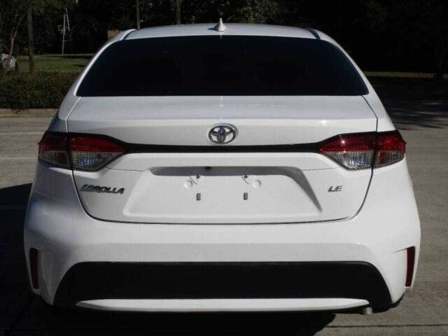 Білий Тойота Королла, об'ємом двигуна 1.8 л та пробігом 32 тис. км за 5000 $, фото 1 на Automoto.ua