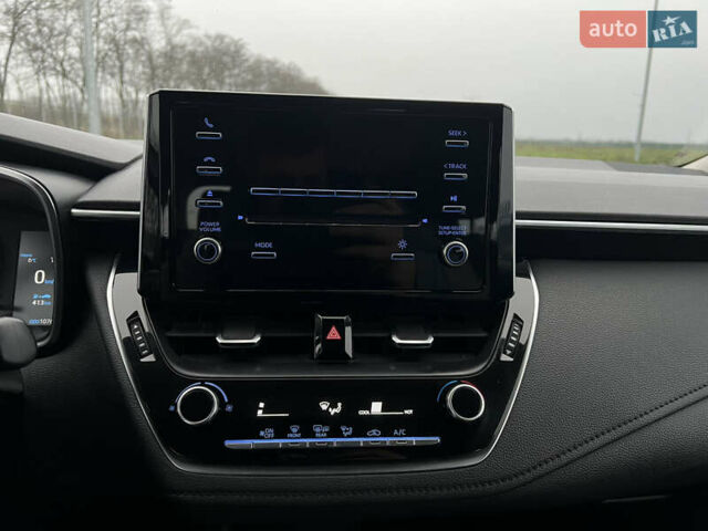 Білий Тойота Королла, об'ємом двигуна 1.6 л та пробігом 107 тис. км за 16500 $, фото 39 на Automoto.ua