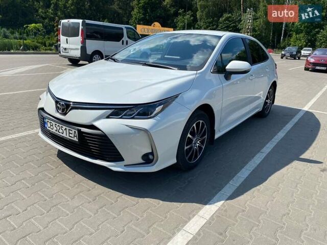 Білий Тойота Королла, об'ємом двигуна 1.6 л та пробігом 77 тис. км за 20000 $, фото 2 на Automoto.ua