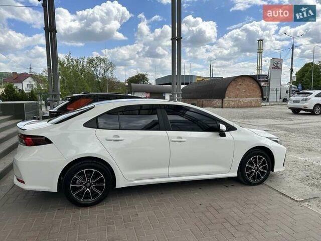 Белый Тойота Королла, объемом двигателя 1.6 л и пробегом 34 тыс. км за 21610 $, фото 27 на Automoto.ua