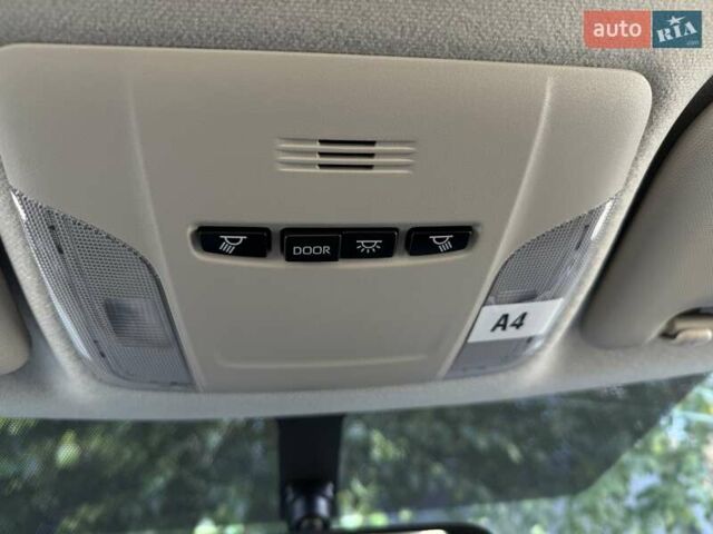 Білий Тойота Королла, об'ємом двигуна 1.6 л та пробігом 2 тис. км за 23800 $, фото 56 на Automoto.ua