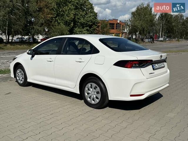 Білий Тойота Королла, об'ємом двигуна 1.6 л та пробігом 2 тис. км за 23800 $, фото 28 на Automoto.ua