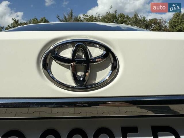 Білий Тойота Королла, об'ємом двигуна 1.6 л та пробігом 2 тис. км за 23800 $, фото 25 на Automoto.ua