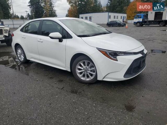 Белый Тойота Королла, объемом двигателя 1.8 л и пробегом 50 тыс. км за 3000 $, фото 3 на Automoto.ua