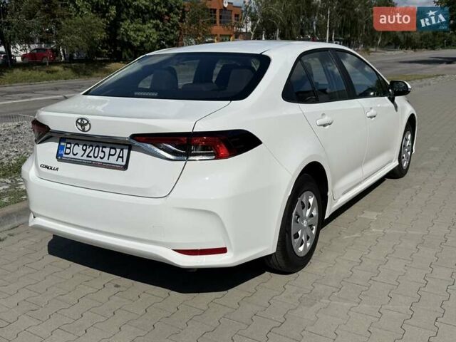 Білий Тойота Королла, об'ємом двигуна 1.6 л та пробігом 2 тис. км за 23800 $, фото 9 на Automoto.ua