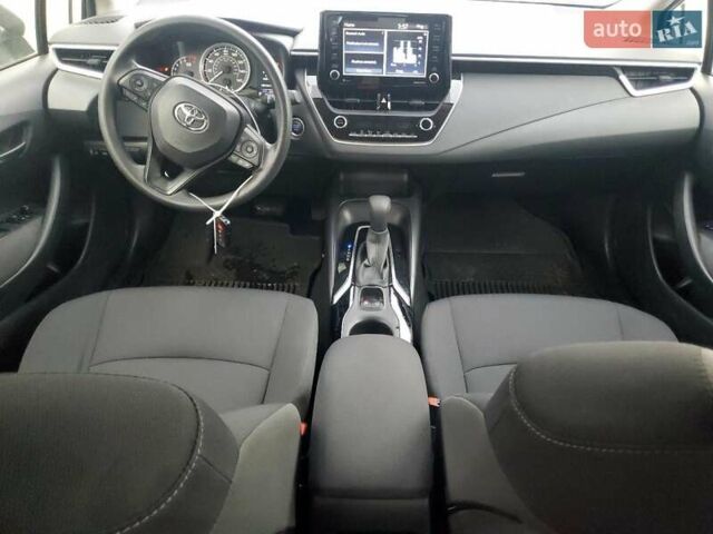 Белый Тойота Королла, объемом двигателя 1.8 л и пробегом 50 тыс. км за 3000 $, фото 7 на Automoto.ua
