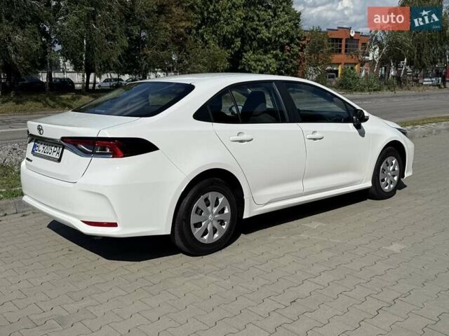Білий Тойота Королла, об'ємом двигуна 1.6 л та пробігом 2 тис. км за 23800 $, фото 8 на Automoto.ua