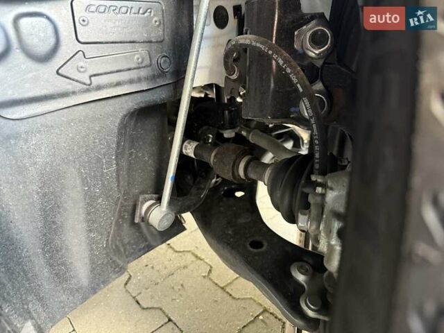 Білий Тойота Королла, об'ємом двигуна 1.6 л та пробігом 2 тис. км за 23800 $, фото 73 на Automoto.ua