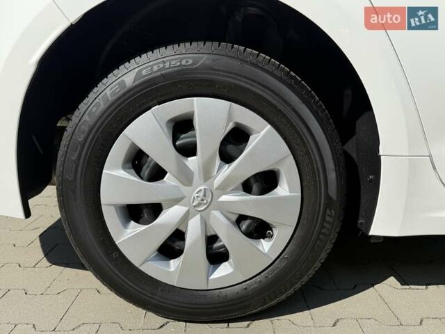 Білий Тойота Королла, об'ємом двигуна 1.6 л та пробігом 2 тис. км за 23800 $, фото 66 на Automoto.ua