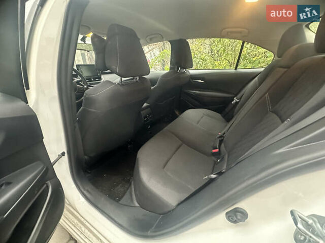 Белый Тойота Королла, объемом двигателя 1.8 л и пробегом 55 тыс. км за 22700 $, фото 12 на Automoto.ua