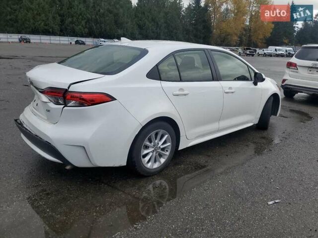 Белый Тойота Королла, объемом двигателя 1.8 л и пробегом 50 тыс. км за 3000 $, фото 2 на Automoto.ua