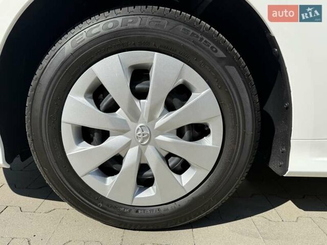Білий Тойота Королла, об'ємом двигуна 1.6 л та пробігом 2 тис. км за 23800 $, фото 68 на Automoto.ua