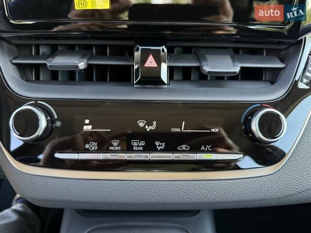 Білий Тойота Королла, об'ємом двигуна 1.6 л та пробігом 2 тис. км за 23800 $, фото 52 на Automoto.ua