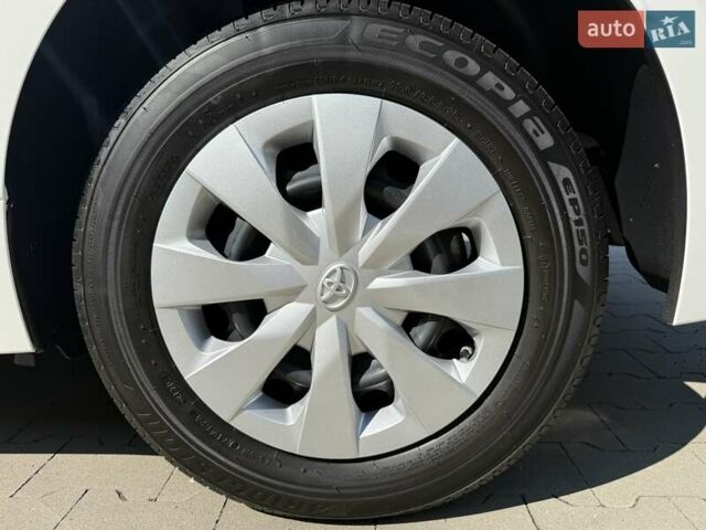 Білий Тойота Королла, об'ємом двигуна 1.6 л та пробігом 2 тис. км за 23800 $, фото 69 на Automoto.ua