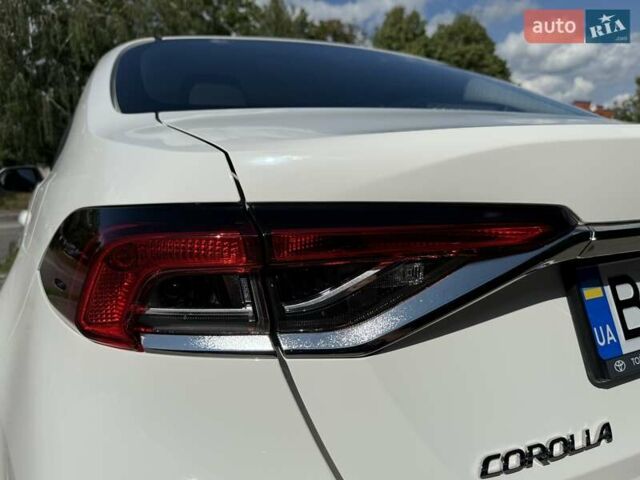 Білий Тойота Королла, об'ємом двигуна 1.6 л та пробігом 2 тис. км за 23800 $, фото 22 на Automoto.ua