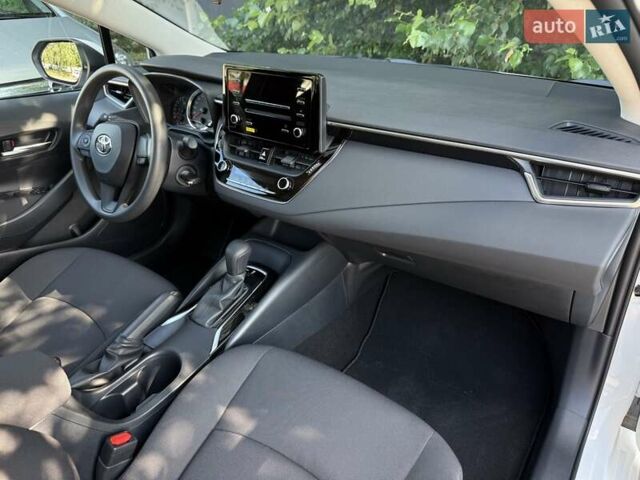 Білий Тойота Королла, об'ємом двигуна 1.6 л та пробігом 2 тис. км за 23800 $, фото 39 на Automoto.ua