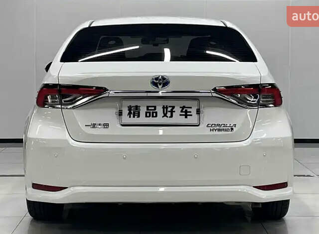 Белый Тойота Королла, объемом двигателя 0 л и пробегом 35 тыс. км за 23900 $, фото 3 на Automoto.ua