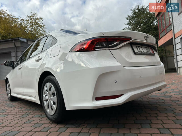 Белый Тойота Королла, объемом двигателя 1.49 л и пробегом 161 тыс. км за 14450 $, фото 56 на Automoto.ua