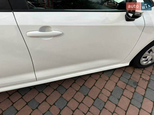 Белый Тойота Королла, объемом двигателя 1.49 л и пробегом 161 тыс. км за 14450 $, фото 86 на Automoto.ua
