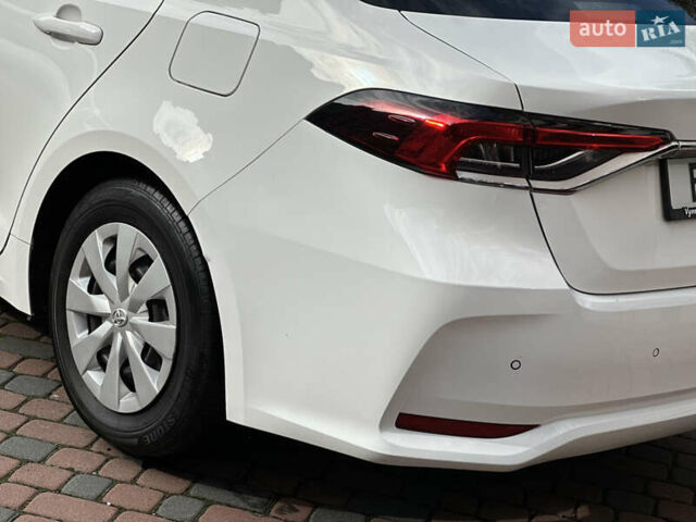Белый Тойота Королла, объемом двигателя 1.49 л и пробегом 161 тыс. км за 14450 $, фото 39 на Automoto.ua
