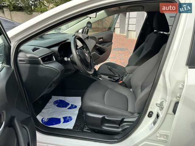 Белый Тойота Королла, объемом двигателя 1.49 л и пробегом 161 тыс. км за 14450 $, фото 92 на Automoto.ua