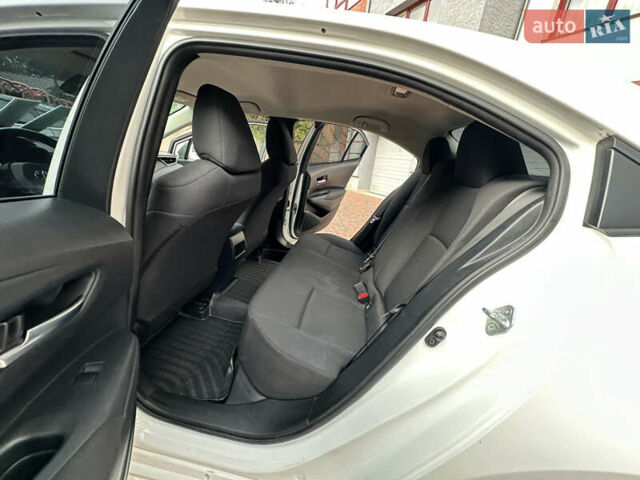 Белый Тойота Королла, объемом двигателя 1.49 л и пробегом 161 тыс. км за 14450 $, фото 149 на Automoto.ua