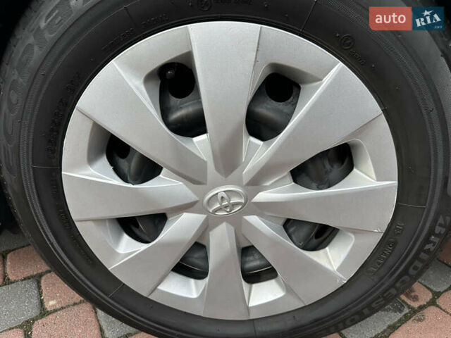 Белый Тойота Королла, объемом двигателя 1.49 л и пробегом 161 тыс. км за 14450 $, фото 63 на Automoto.ua