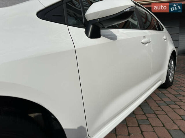 Белый Тойота Королла, объемом двигателя 1.49 л и пробегом 161 тыс. км за 14450 $, фото 43 на Automoto.ua