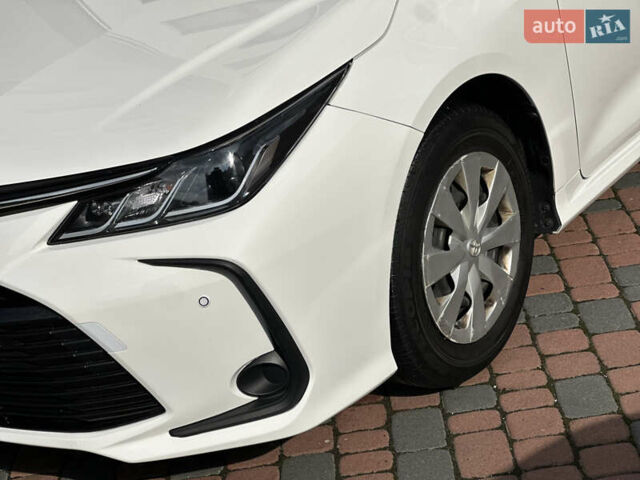 Белый Тойота Королла, объемом двигателя 1.49 л и пробегом 161 тыс. км за 14450 $, фото 22 на Automoto.ua