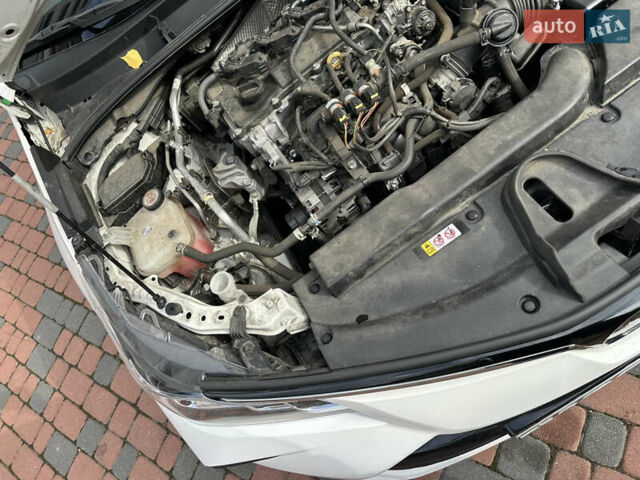 Белый Тойота Королла, объемом двигателя 1.49 л и пробегом 161 тыс. км за 14450 $, фото 170 на Automoto.ua