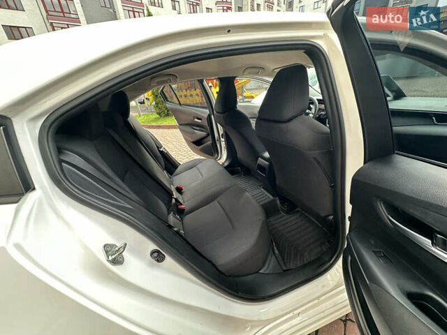 Белый Тойота Королла, объемом двигателя 1.49 л и пробегом 161 тыс. км за 14450 $, фото 159 на Automoto.ua