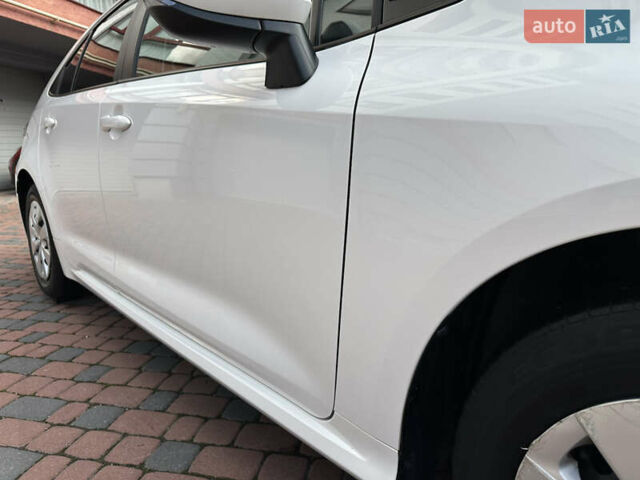Белый Тойота Королла, объемом двигателя 1.49 л и пробегом 161 тыс. км за 14450 $, фото 46 на Automoto.ua