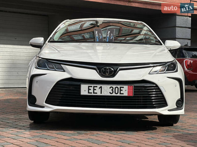 Белый Тойота Королла, объемом двигателя 1.49 л и пробегом 161 тыс. км за 14450 $, фото 12 на Automoto.ua