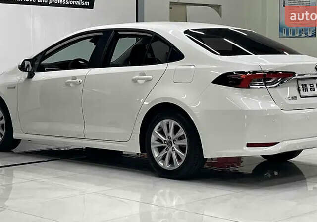 Белый Тойота Королла, объемом двигателя 0 л и пробегом 35 тыс. км за 23900 $, фото 1 на Automoto.ua