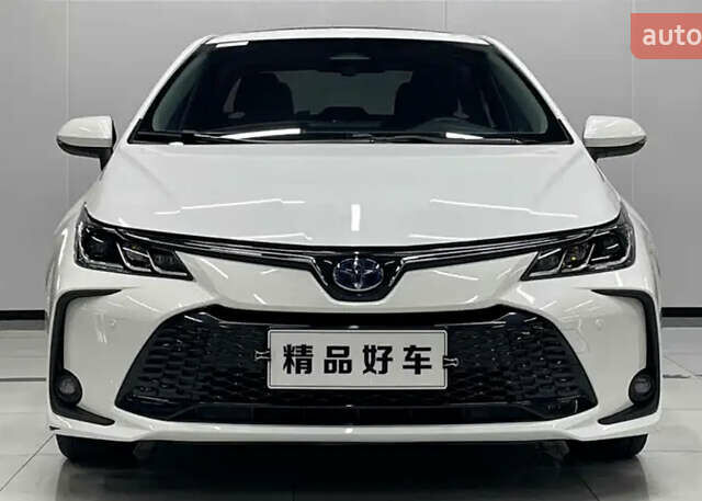 Белый Тойота Королла, объемом двигателя 0 л и пробегом 35 тыс. км за 23900 $, фото 2 на Automoto.ua